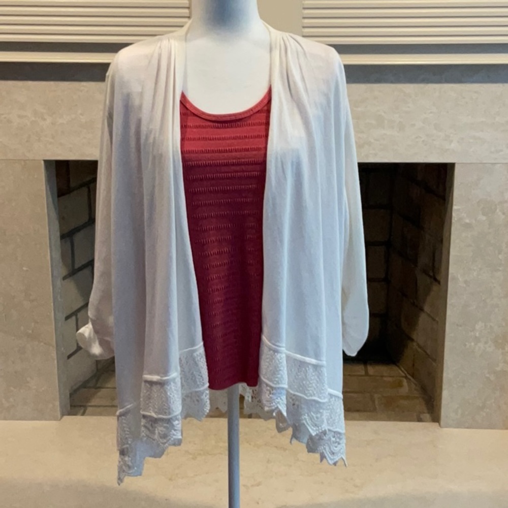 WHITE CASCADE SWEATER, NEW.